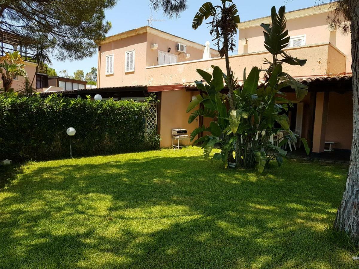 Villetta Nella Baia Furnari Exterior photo
